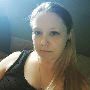 Meet your Posher, Vicky